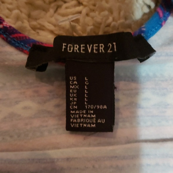 🚨Cute Forever 21 Soft Boho shirt L - Picture 3 of 3